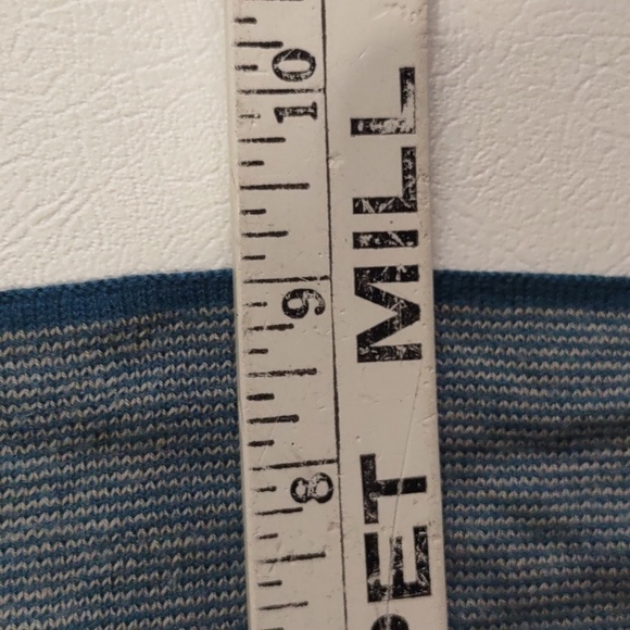 Banana Republic Wool blend Blue Scarf - Picture 6 of 6